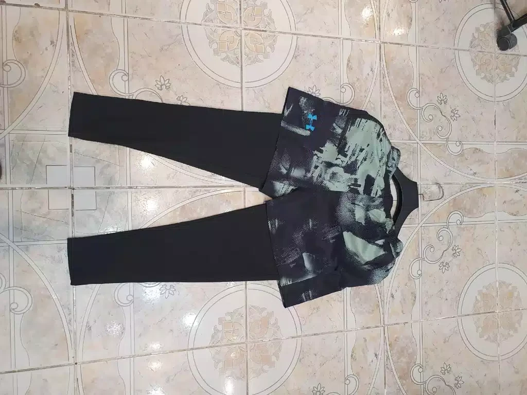 Спортивный костюм